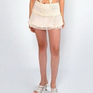 Expired girl chloe skirt